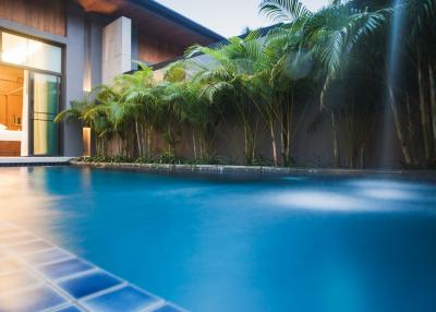 Private Pool Villa in Naiharn