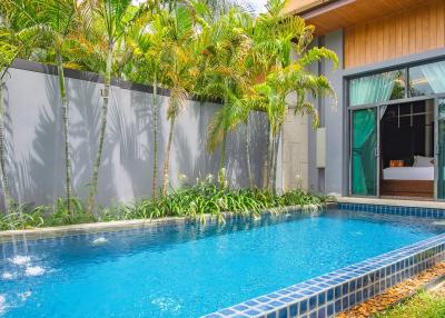 Private Pool Villa in Naiharn