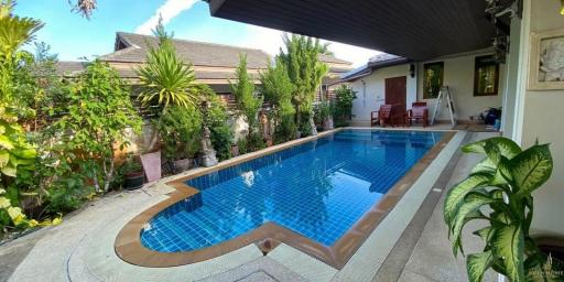 Private Pool Villa in Kathu for Rent and Sale