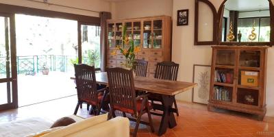 Spacious Private Pool Villa in Chalong