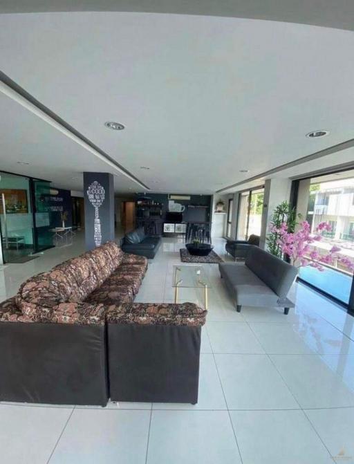 Sea view condominium for rent at Panwa beach