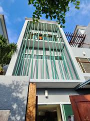 Modern townhouse in Chalong for Rent