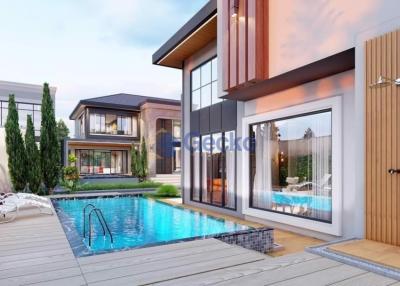 4 Bedrooms House in Horseshoe Point, The Village East Pattaya H011314