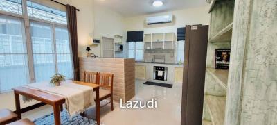 2 Bedrooms Cozy Single-Storey House For Rent