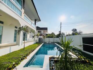 House for Sale in San Phak Wan, Hang Dong.