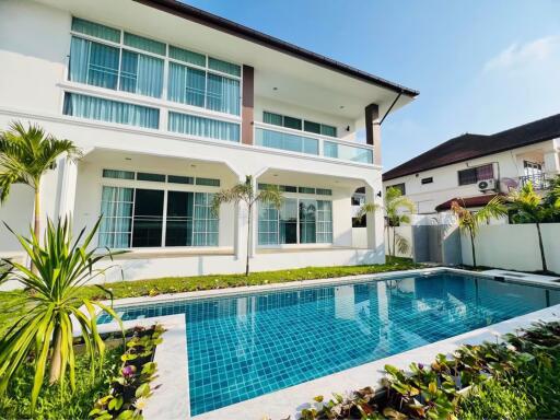 House for Sale in San Phak Wan, Hang Dong.