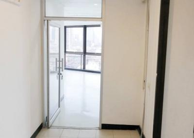 Office For Rent RAMA 4