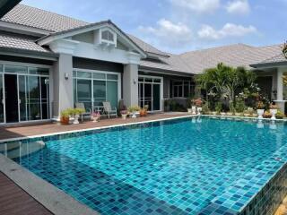Pool Villa for Sale in San Kamphaeng