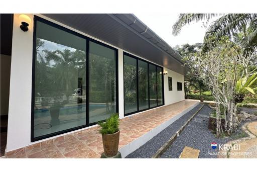 2,128 Sqm., 5 Beds House listed for ฿ 6,900,000.