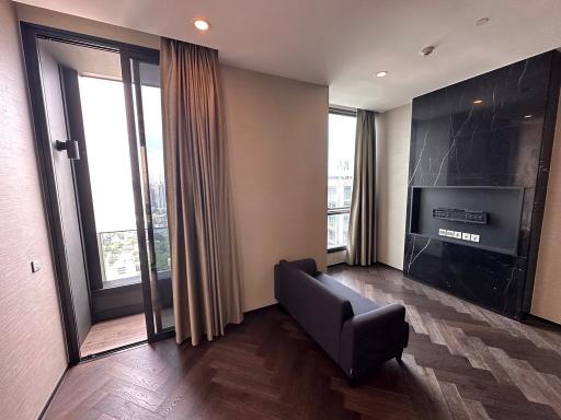 High-end 1-bedroom condo for sale connected to Thonglor BTS station