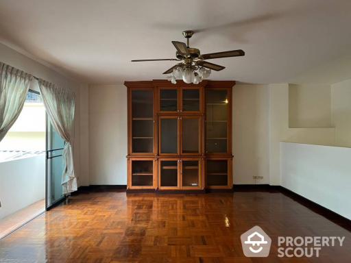 4-BR Townhouse at Priyanon Village in Bang Phong Phang