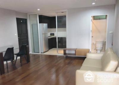 2-BR Condo at Belle Park Residence Condominium in Chong Nonsi