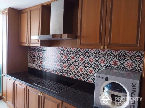 3-BR Condo at Supalai Prima Riva Rama 3 - Narathiwas in Chong Nonsi