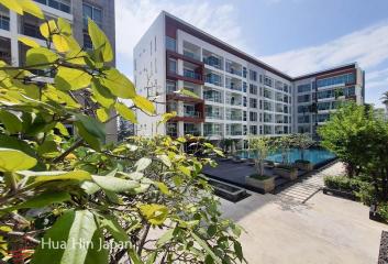 Beautifully Remodeled 2 Bedroom Unit at The Breeze Condo in Hua Hin for Sale (Fully Furnished)