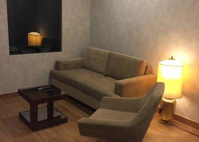 1 bed Condo in Le Luk Phrakhanongnuea Sub District C020662