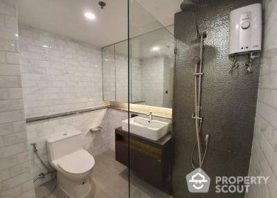 1-BR Condo at Baan Nonsi near BTS Chong Nonsi