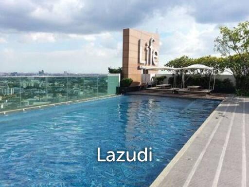 1 bedroom condo for sale at Life @ Sukhumvit 65