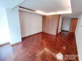 5-BR Apt. near MRT Khlong Toei