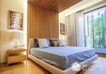 2-BR Condo near MRT Khlong Toei (ID 47883)