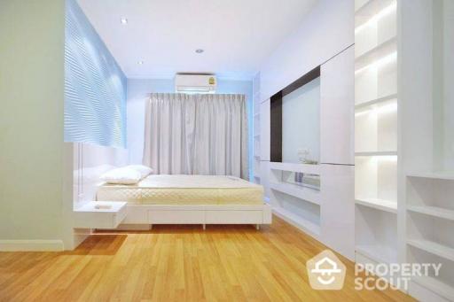 2-BR Condo at Lumpini Park Riverside Rama 3 close to Phra Ram 3