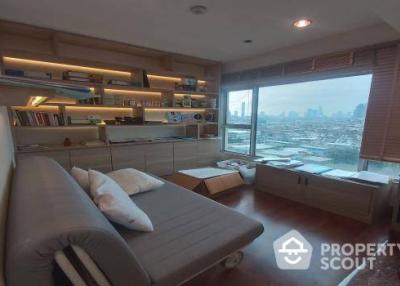 3-BR Condo at Baan Nonsi near BTS Chong Nonsi