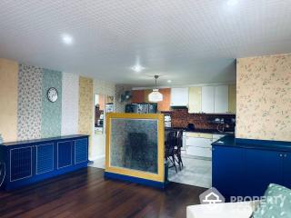 3-BR Condo at Belle Park Residence Condominium in Chong Nonsi