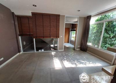 3-BR House at Baan Klang Krung Sathorn-Narathiwas in Chong Nonsi