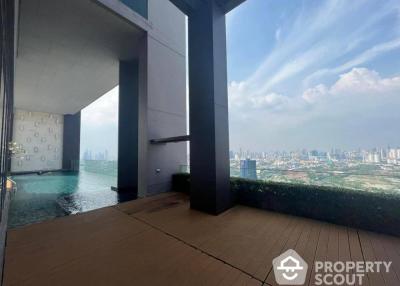 1-BR Condo at The Breeze Narathiwas close to Naradhiwas Rajanagarindra