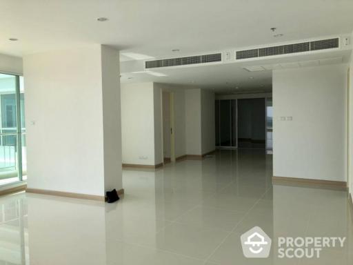 3-BR Condo at Supalai Riva Grande close to Phra Ram 3