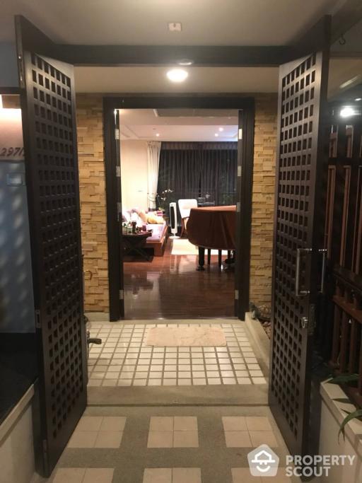 3-BR Condo at The Lanai Sathorn near MRT Khlong Toei