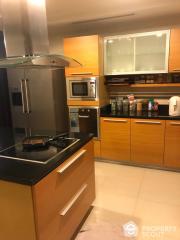 3-BR Condo at The Lanai Sathorn near MRT Khlong Toei