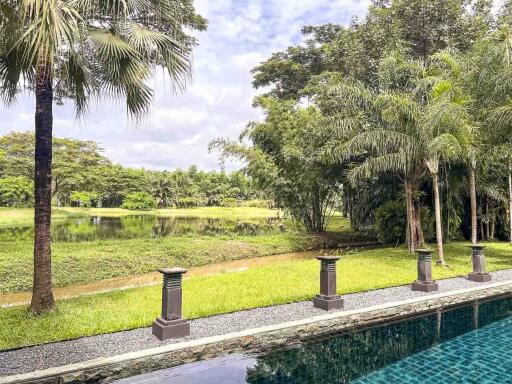 Luxury Lakeside Home for Sale in Mae RIm