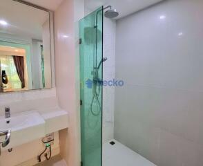 2 Bedrooms Condo in Seven Seas Condo Resort Jomtien C010101