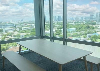 238 SQ.M Office for rent at Rama VI