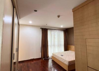 2 Bed 2 Bath 100 SQ.M The Star Estate@Narathiwas