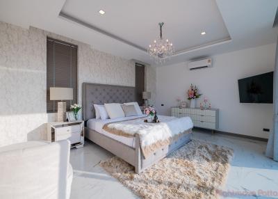 3 ห้องนอน บ้าน สำหรับขาย ใน พัทยาตะวันออก - Layan Residence Pattaya