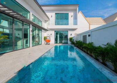 3 Bed House For Sale In East Pattaya - Layan Residence Pattaya