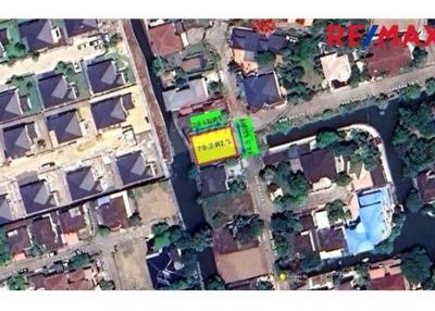 317 Sqm. Land listed for ฿ 2,450,000.