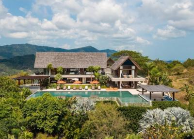 6-bedroom villa stunning with panoramic sea views. in Koh Samui