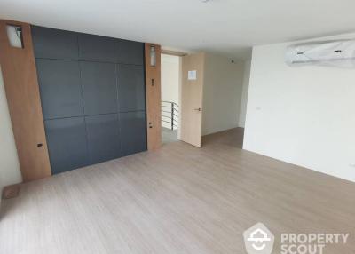 5-BR House near BTS Phrom Phong