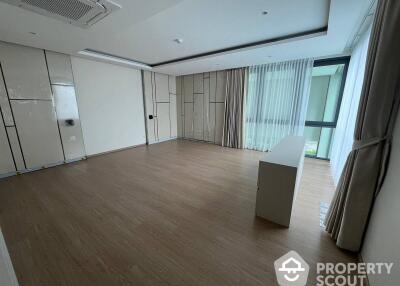 5-BR House near BTS Phrom Phong