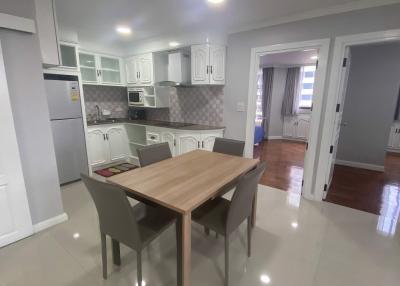 2 bed Condo in Supalai Place Condominium Khlong Tan Nuea Sub District C020667