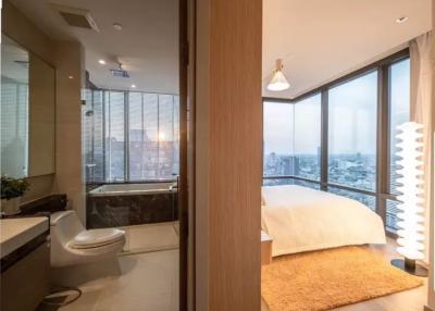 2 ห้องนอน, 2 ห้องน้ำ คอนโด ราคา ฿ 88,000/เดือน