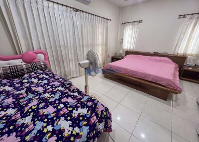 3 Bedrooms House in SP Village 4 East Pattaya H010358