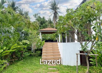 Stunning Twin Villas for Sale in Wok Tum, Koh Phangan: Luxury Living Amidst Natural Serenity