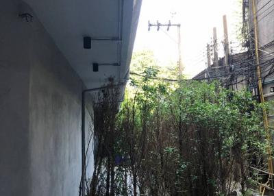 Prime 550sqm Shophouse Gem on Sukhumvit Soi 9 main road Nana BTS