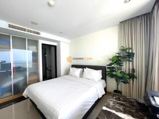 คอนโดนี้มี 3 ห้องนอน  อยู่ในโครงการ คอนโดมิเนียมชื่อ The Residences @ Dream Pattaya 