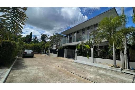 144 Sqm., 3 Beds House listed for ฿ 3,500,000.