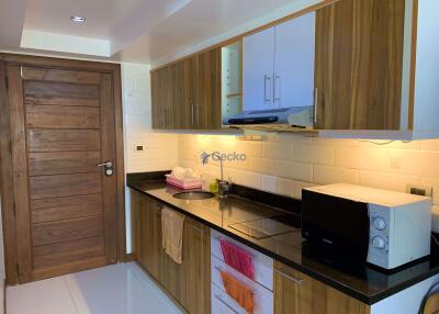 2 Bedrooms Condo in Hyde Park 1 South Pattaya C008759