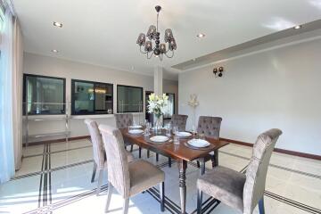 A brand new house with pool for sale in Hang Dong, Chiang Mai